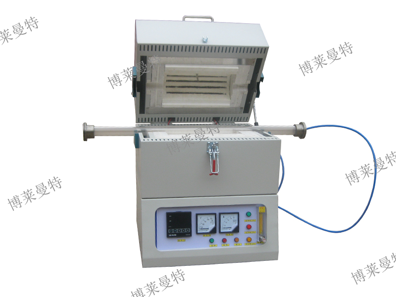 對(duì)開(kāi)式管式爐600℃-1200℃